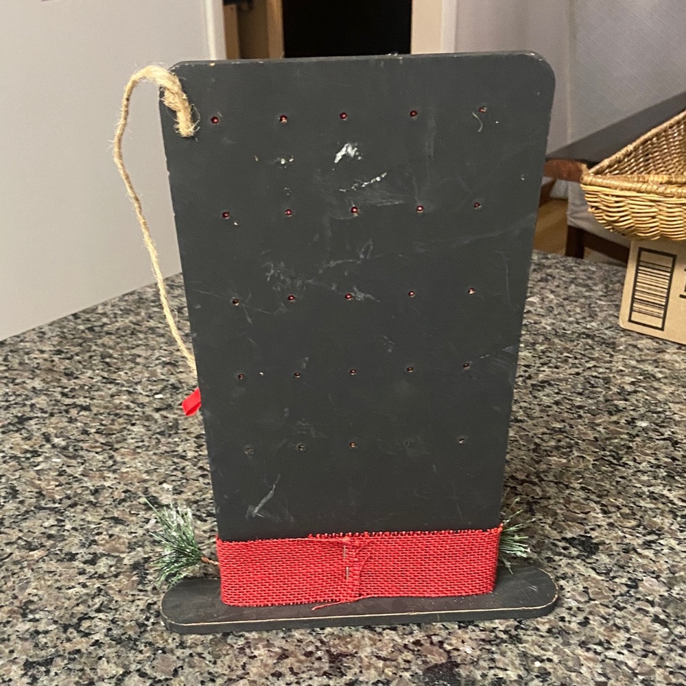 Christmas wood Advent Calendar with wreath count down black Red Accents - Picture 6 of 10